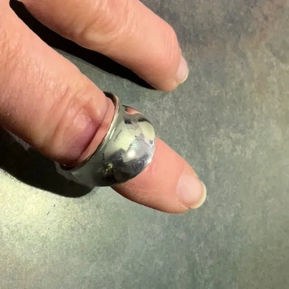 Chunky Silver ring - Picture 4 of 5